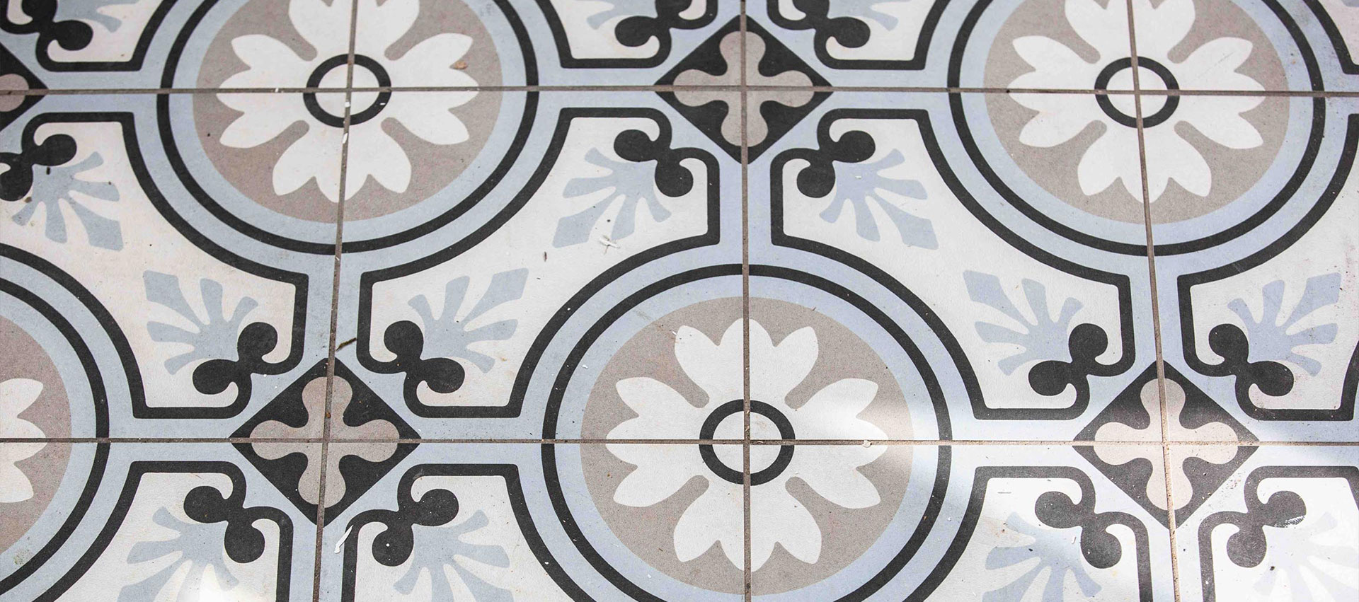 Likedeeler-header25-schoenes
